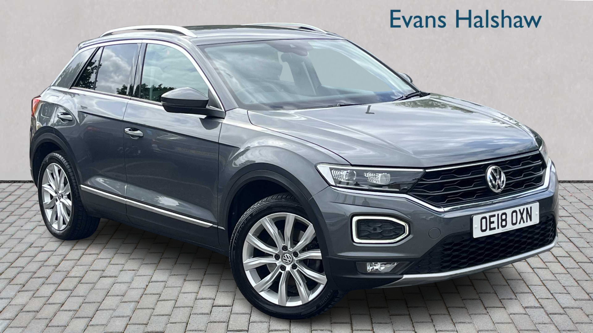 Main listing image - Volkswagen T-Roc