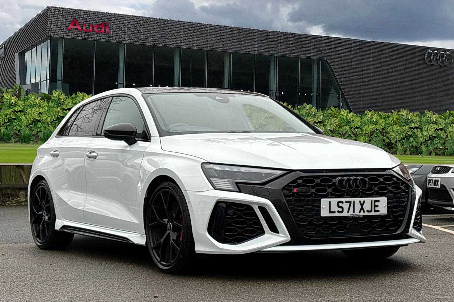 Main listing image - Audi RS3