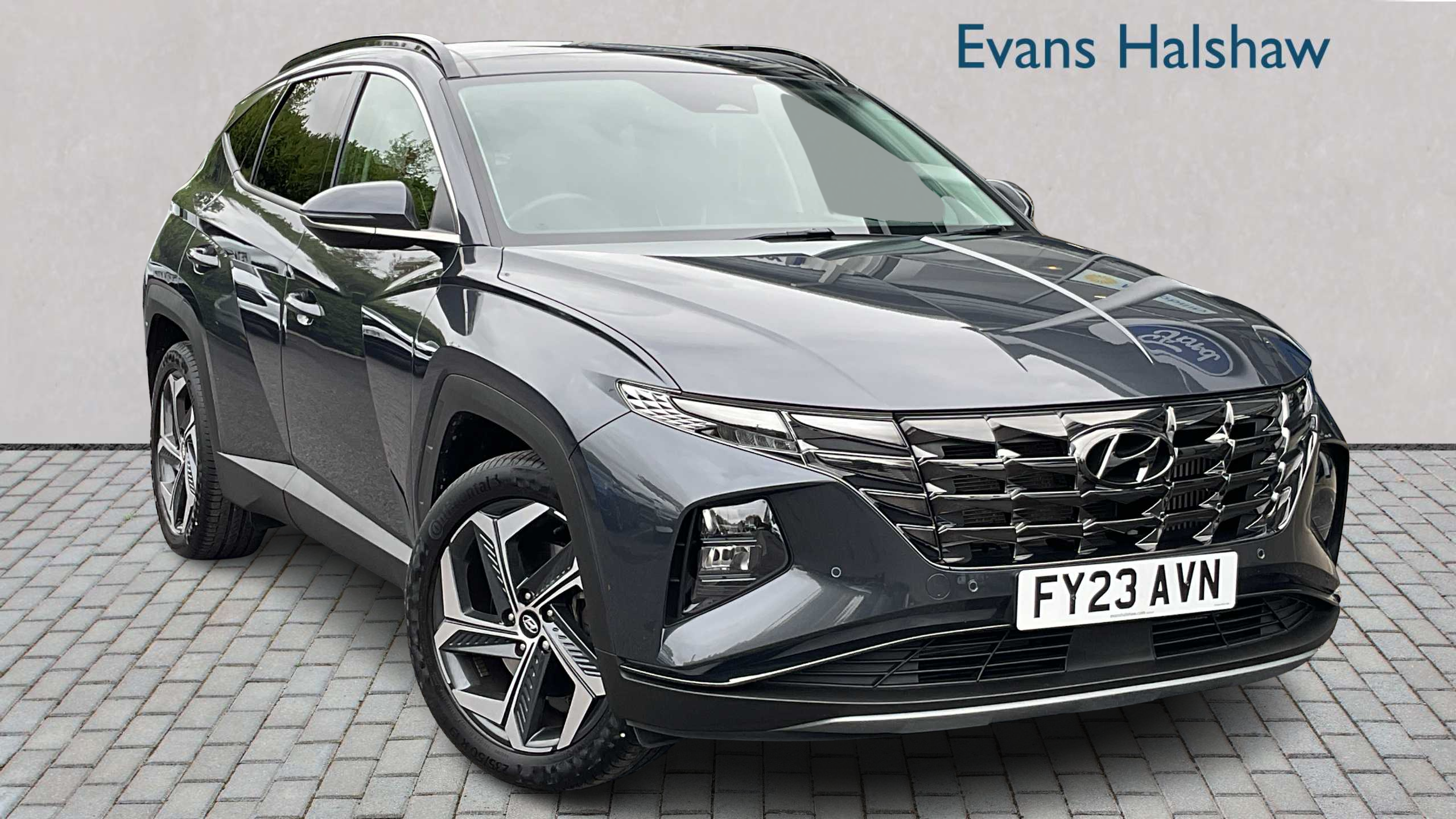Main listing image - Hyundai Tucson