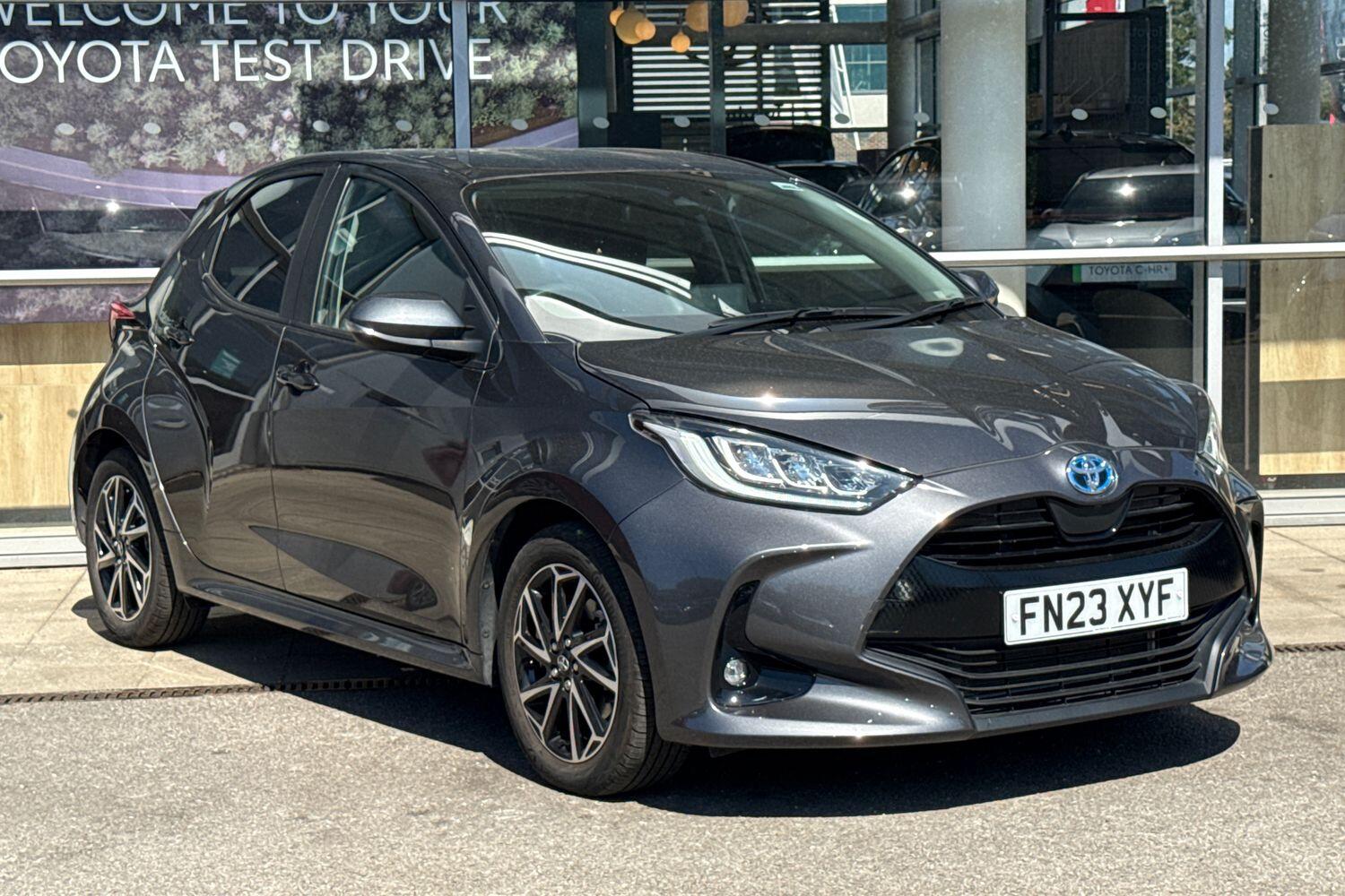 Main listing image - Toyota Yaris