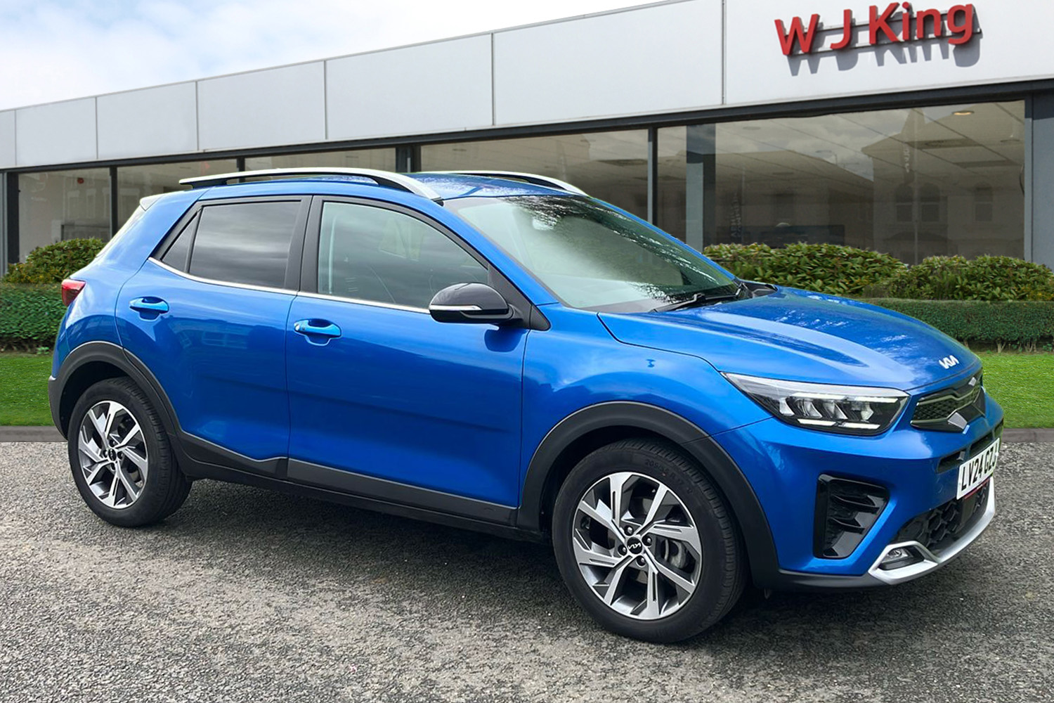 Main listing image - Kia Stonic