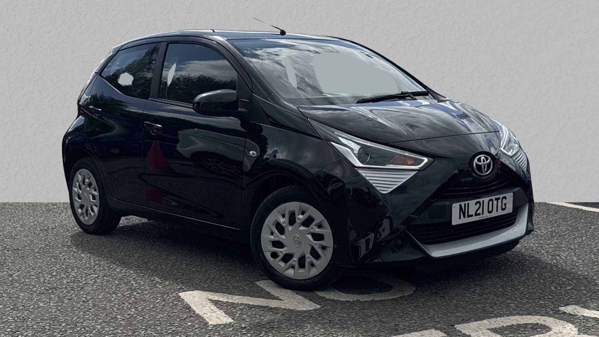 Main listing image - Toyota Aygo
