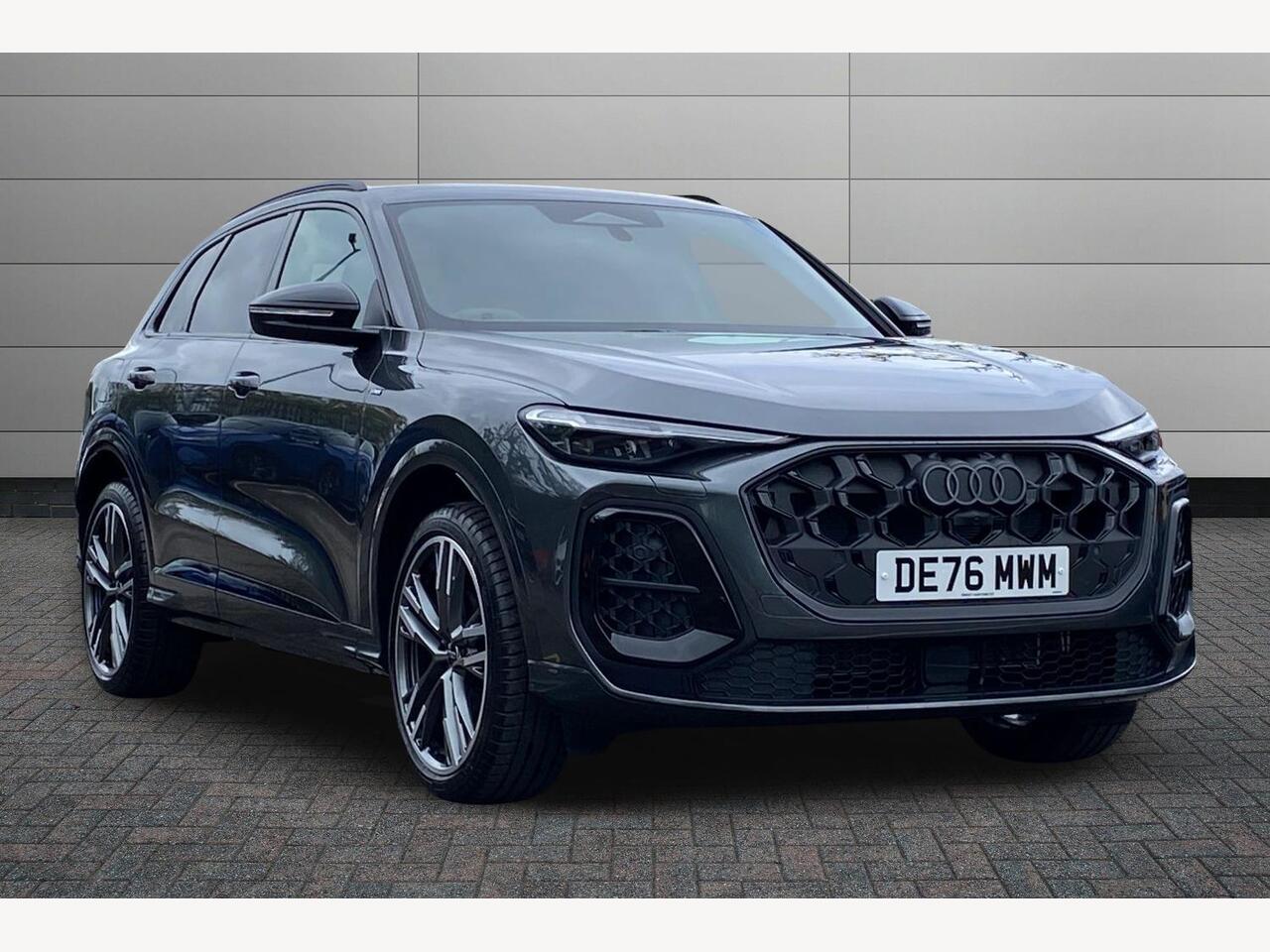 Main listing image - Audi Q5