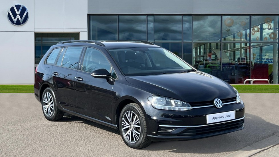 Main listing image - Volkswagen Golf Estate