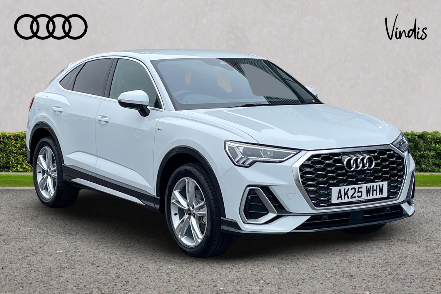 Main listing image - Audi Q3