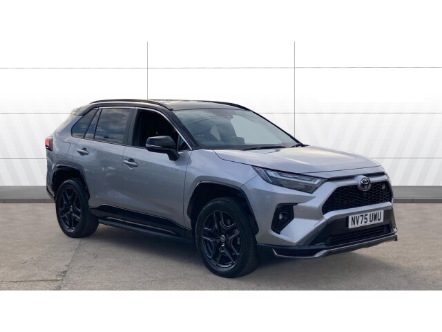 Main listing image - Toyota RAV4