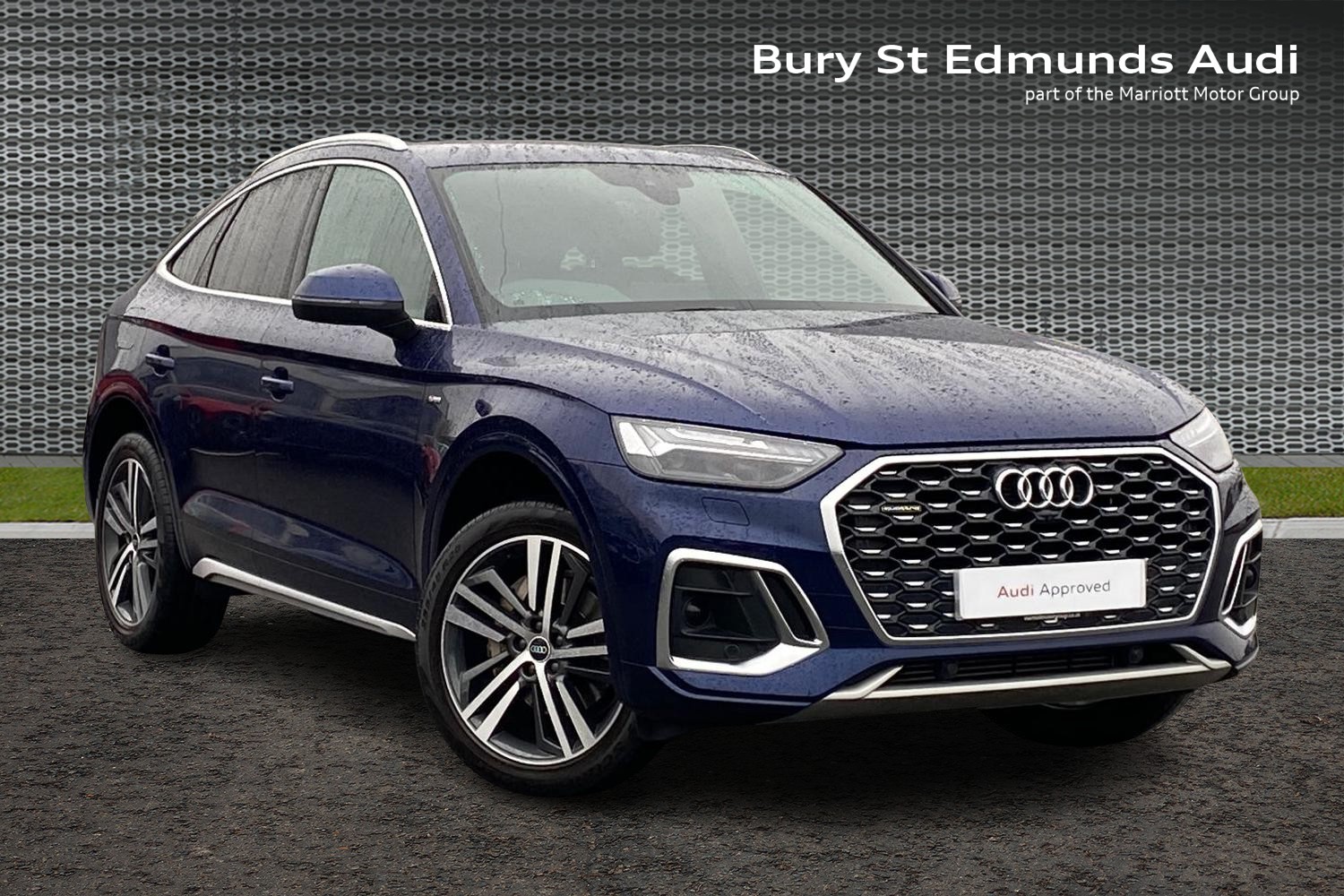 Main listing image - Audi Q5 Sportback