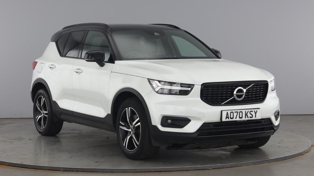 Main listing image - Volvo XC40