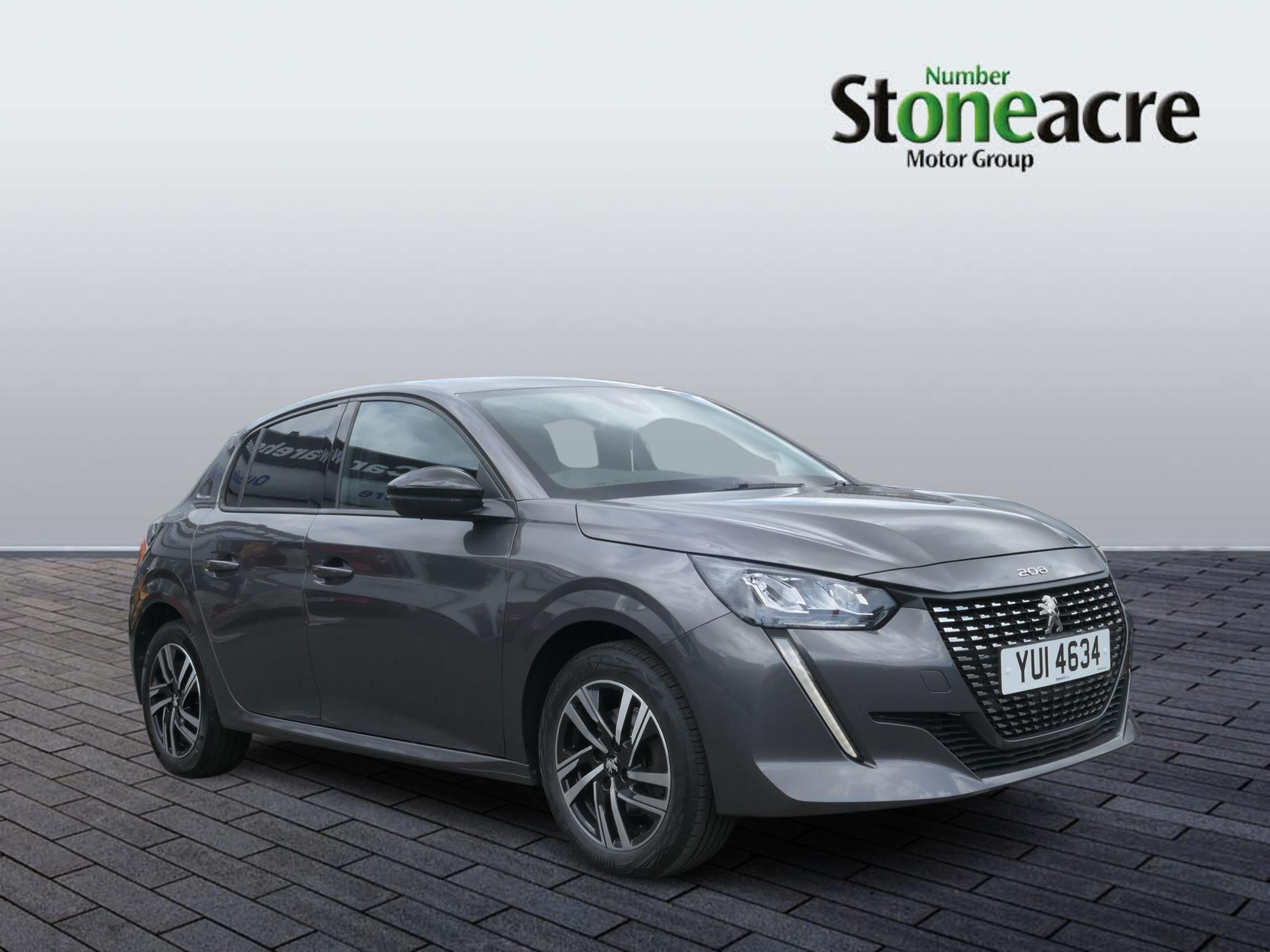 Main listing image - Peugeot 208