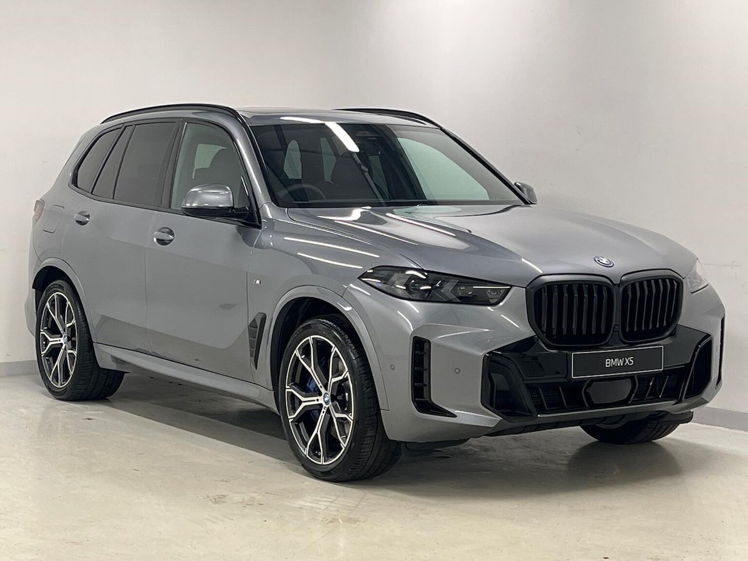 Main listing image - BMW X5