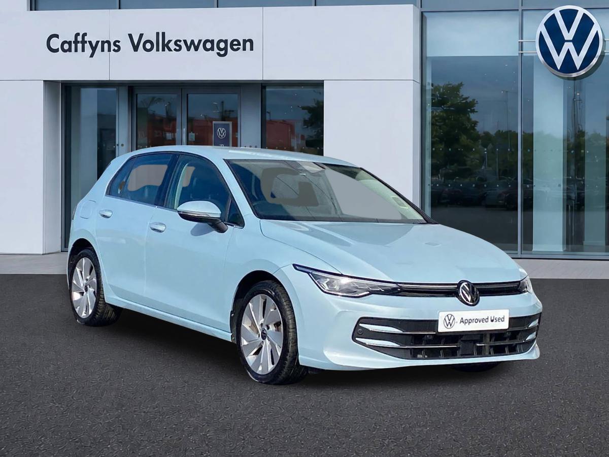 Main listing image - Volkswagen Golf