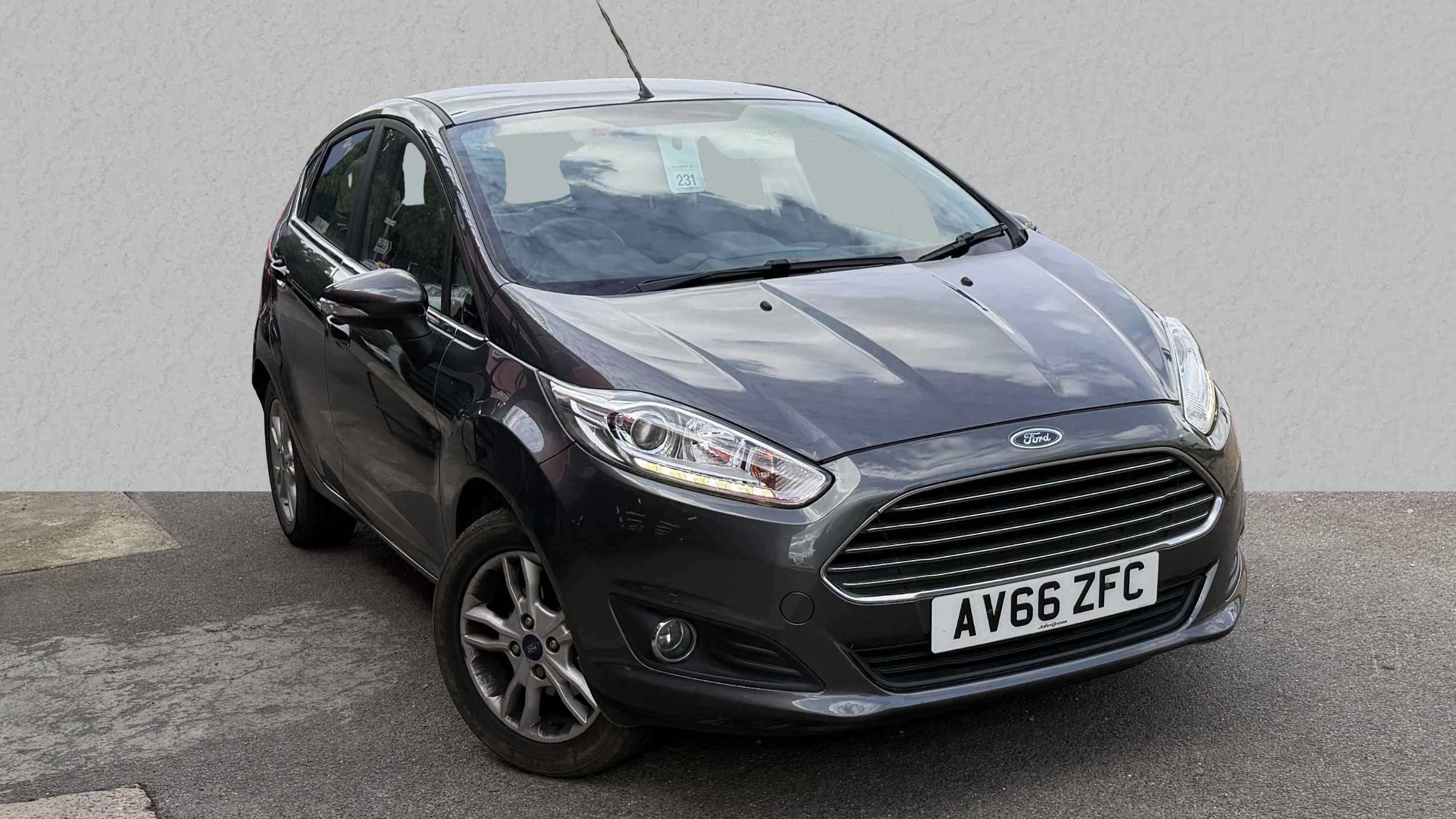 Main listing image - Ford Fiesta