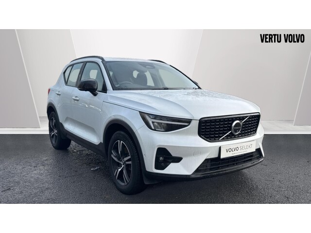 Main listing image - Volvo XC40