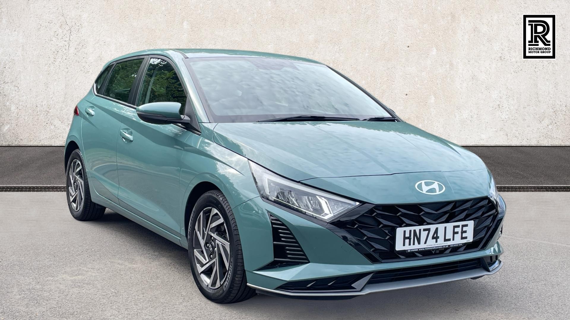 Main listing image - Hyundai i20