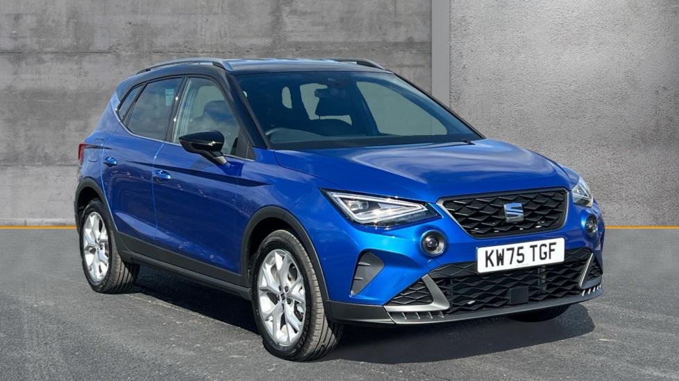 Main listing image - SEAT Arona
