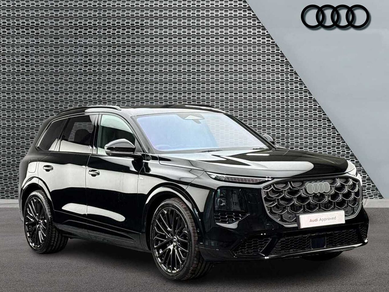 Main listing image - Audi Q7