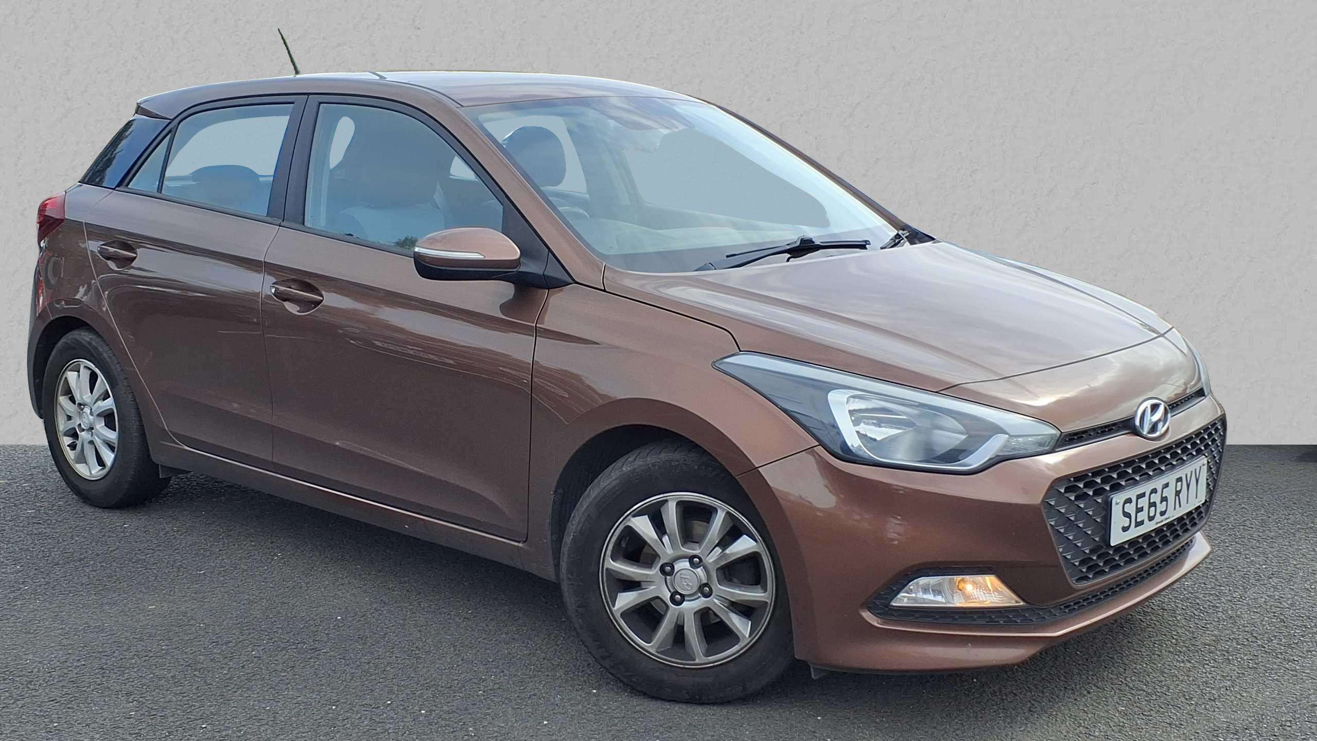 Main listing image - Hyundai i20
