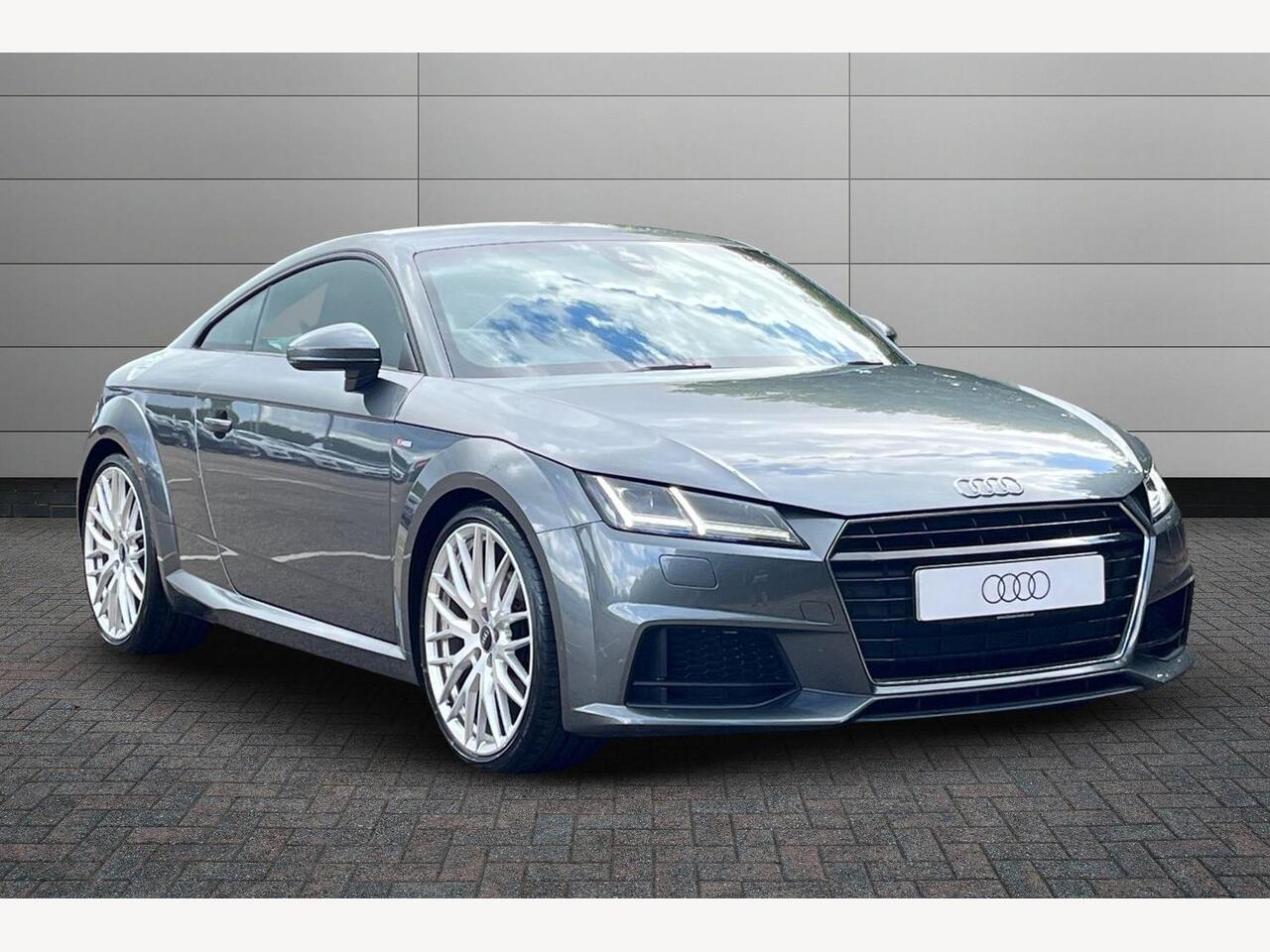 Main listing image - Audi TT