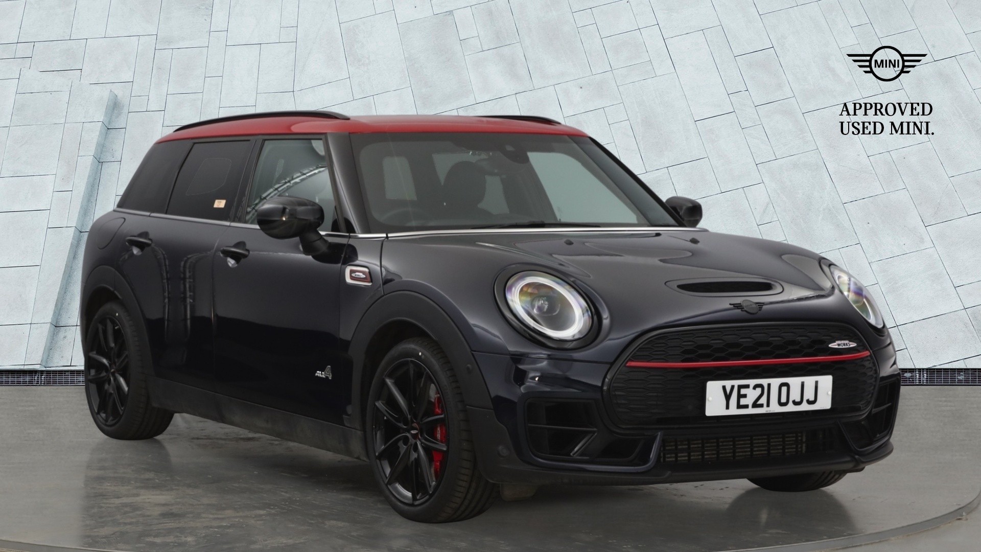 Main listing image - MINI Clubman