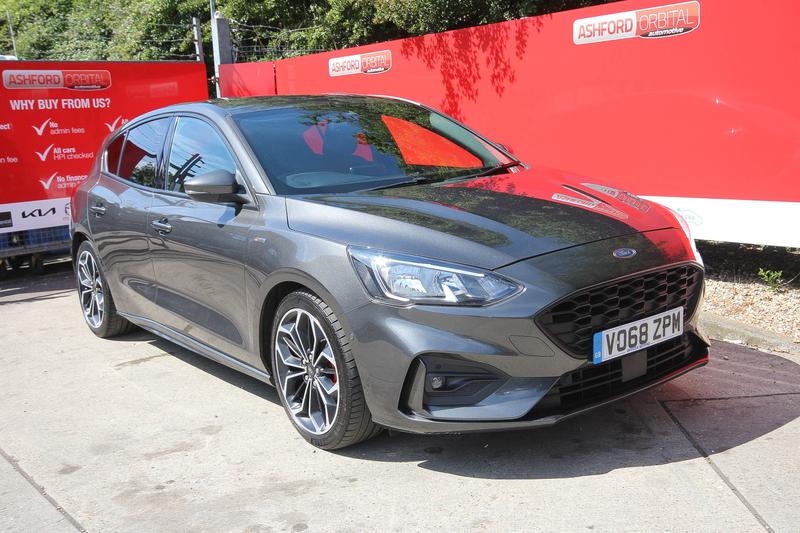Main listing image - Ford Focus
