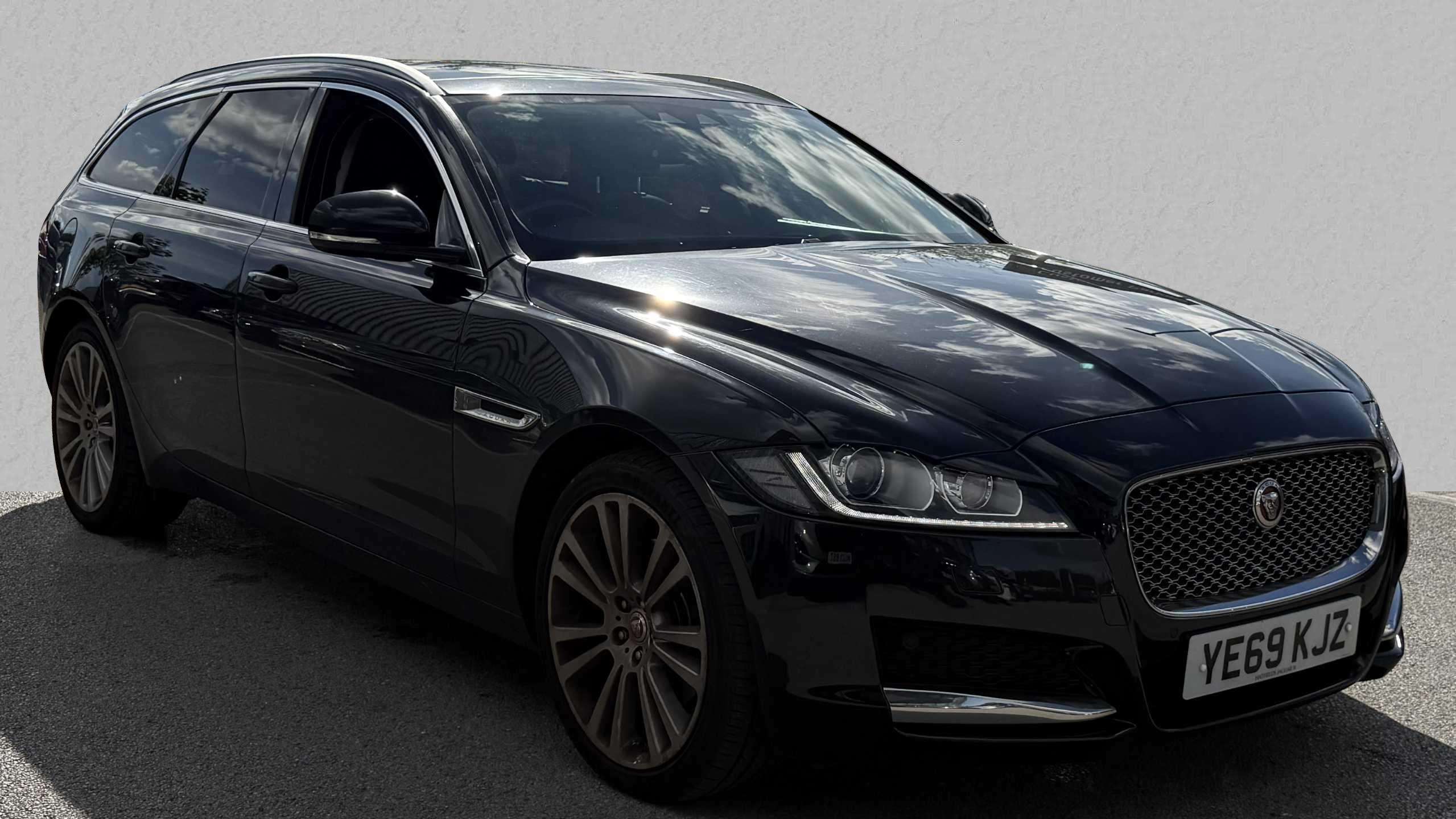 Main listing image - Jaguar XF Sportbrake
