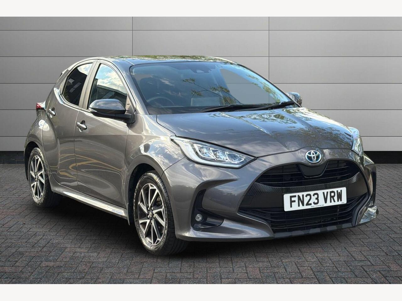 Main listing image - Toyota Yaris