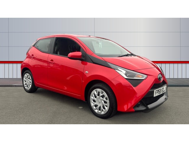 Main listing image - Toyota Aygo