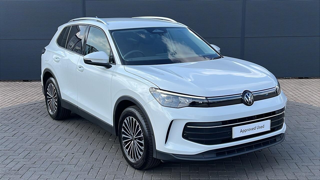 Main listing image - Volkswagen Tiguan