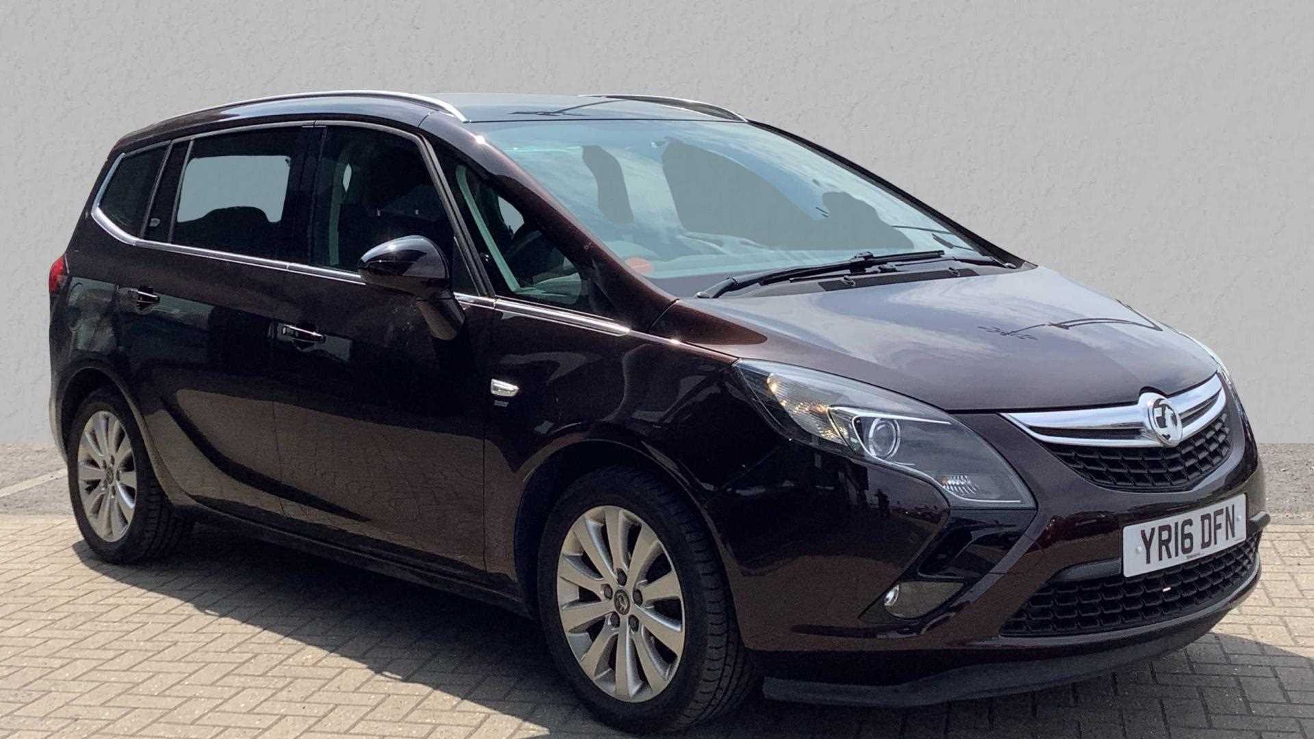 Main listing image - Vauxhall Zafira