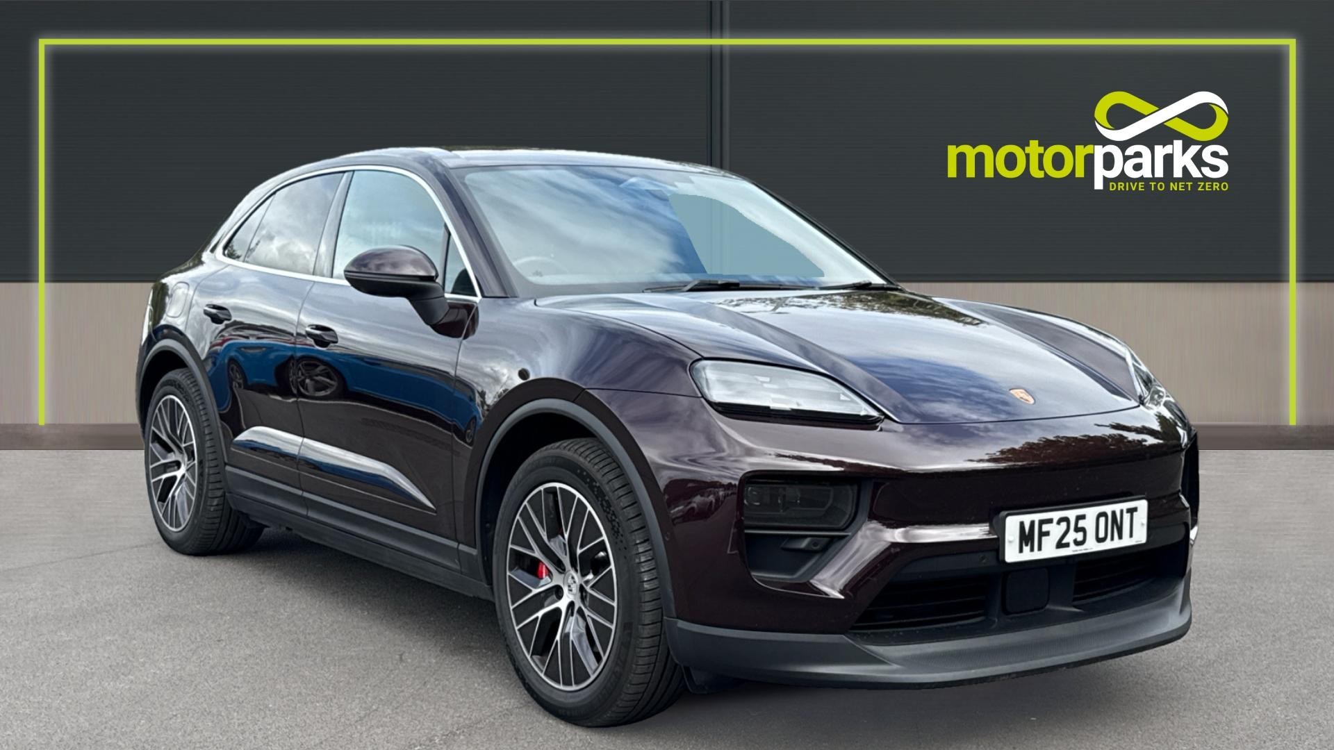Main listing image - Porsche Macan