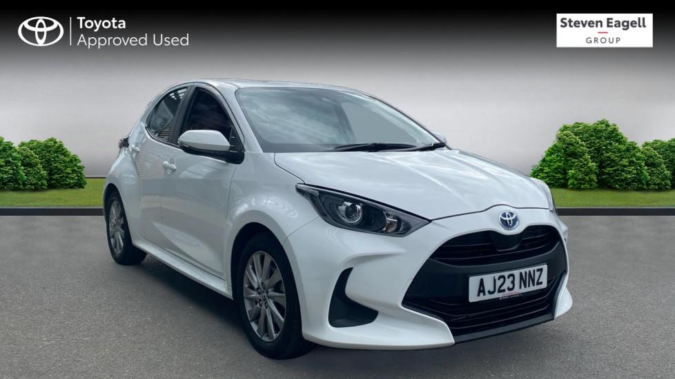 Main listing image - Toyota Yaris