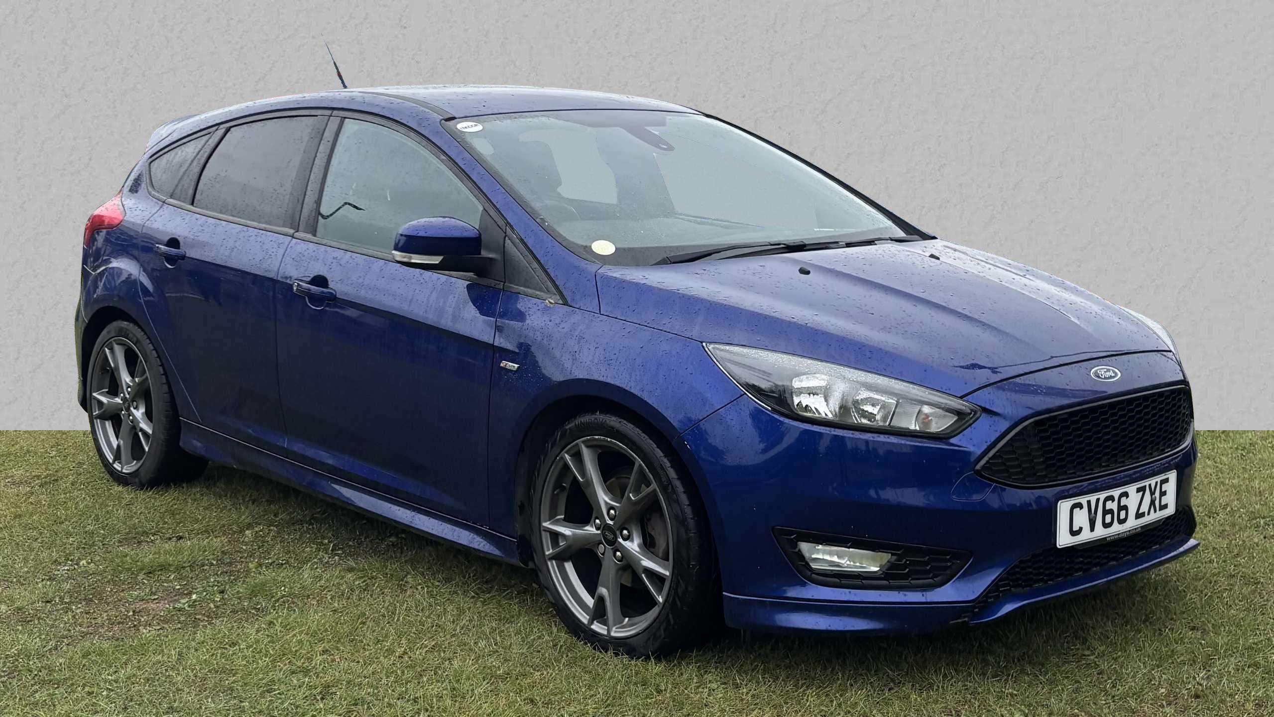 Main listing image - Ford Focus