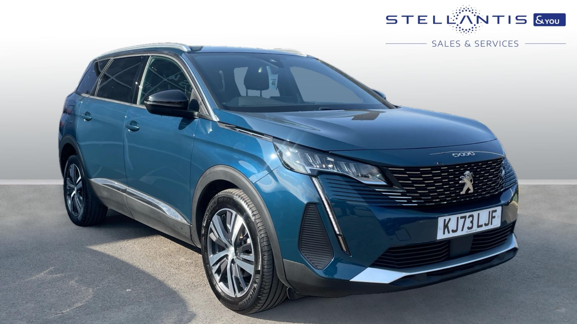 Main listing image - Peugeot 5008