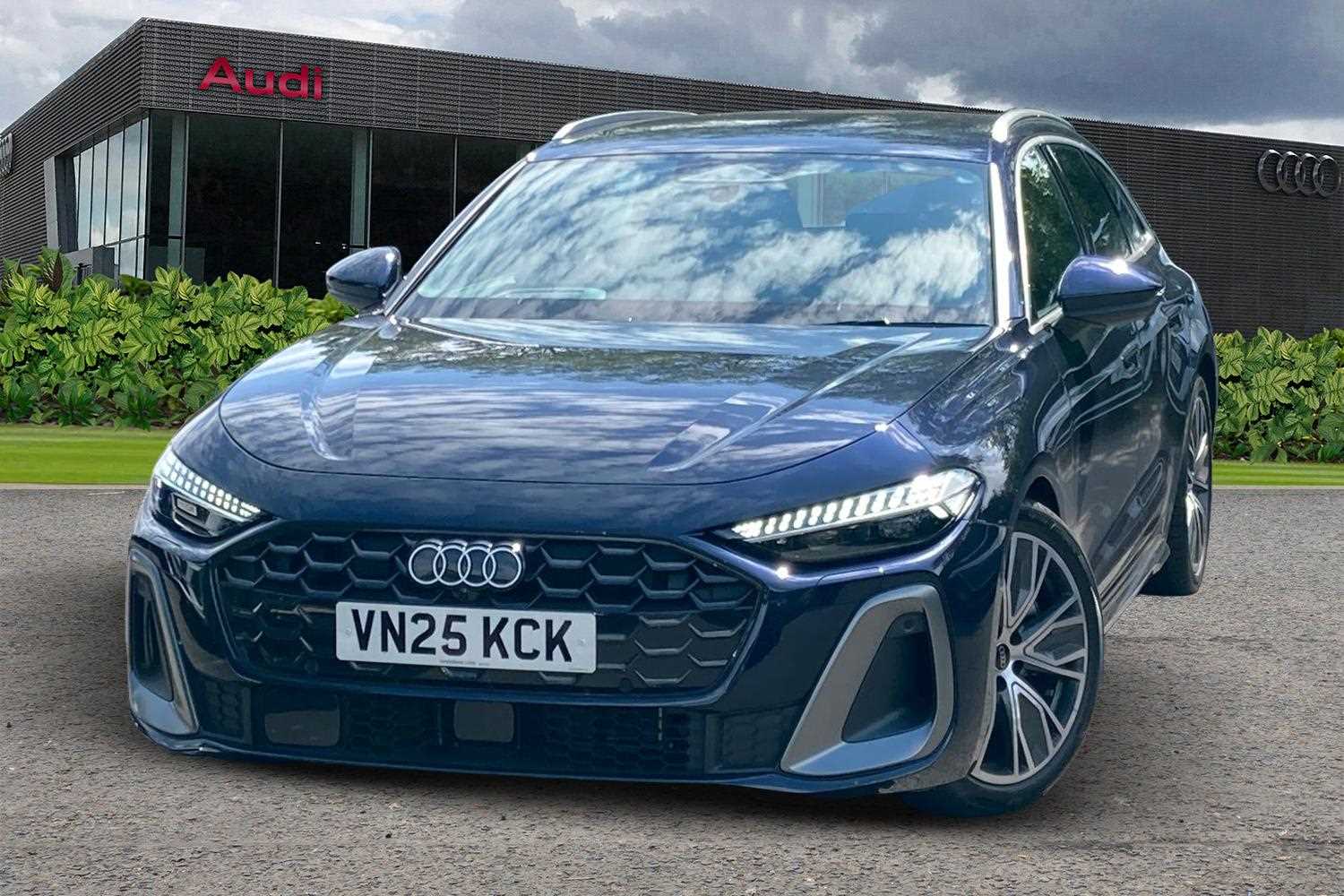Main listing image - Audi A5