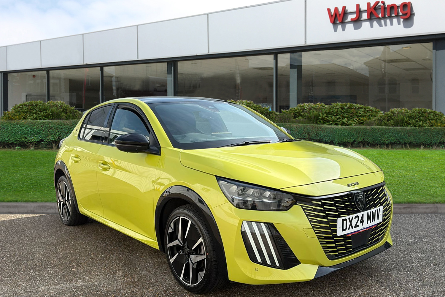 Main listing image - Peugeot 208