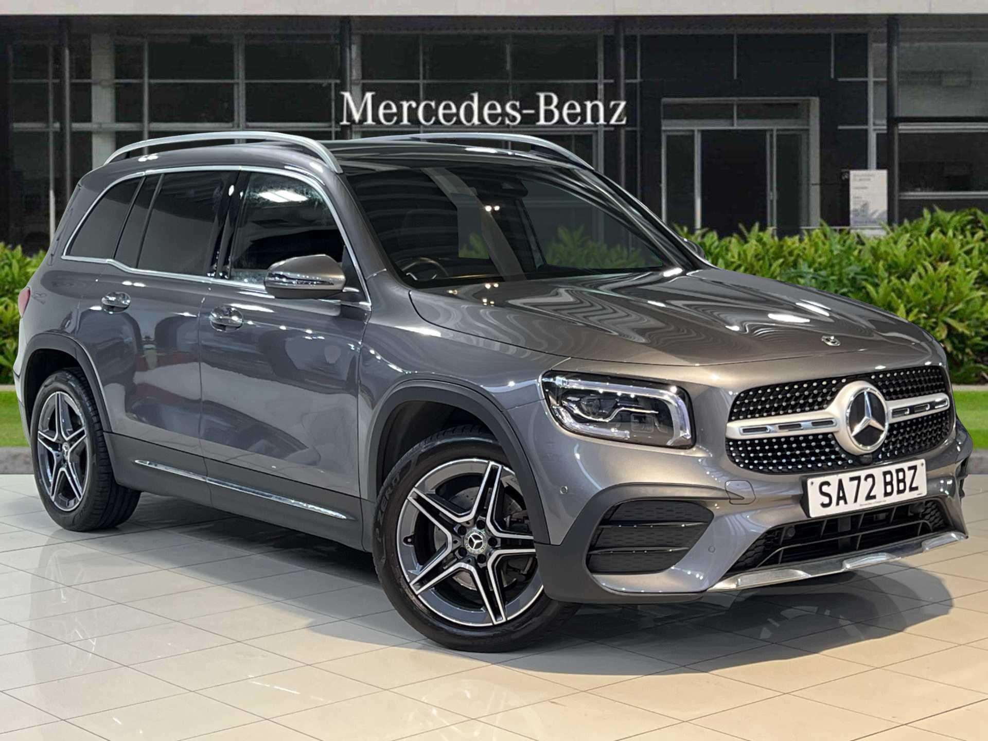 Main listing image - Mercedes-Benz GLB