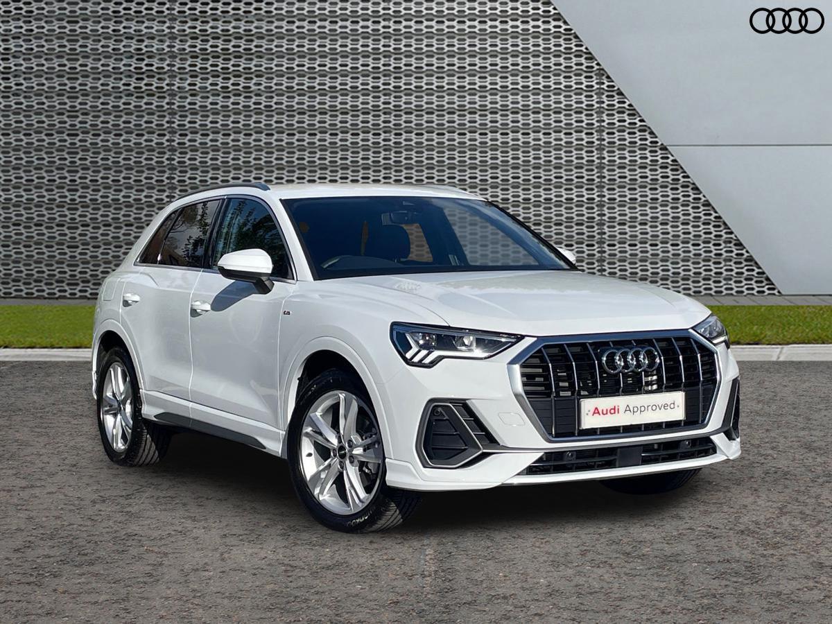 Main listing image - Audi Q3