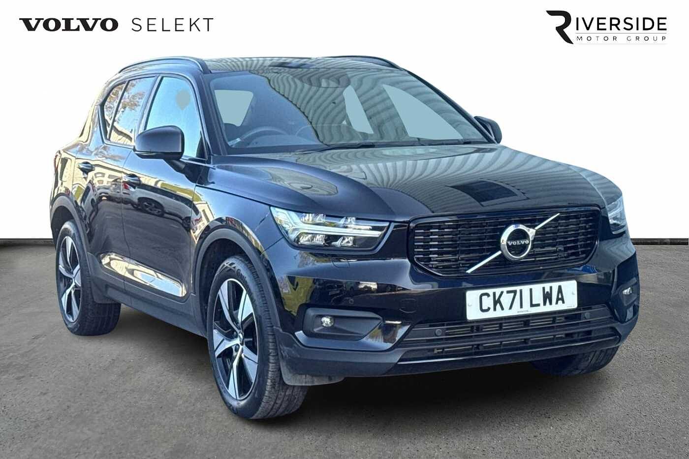 Main listing image - Volvo XC40 Recharge