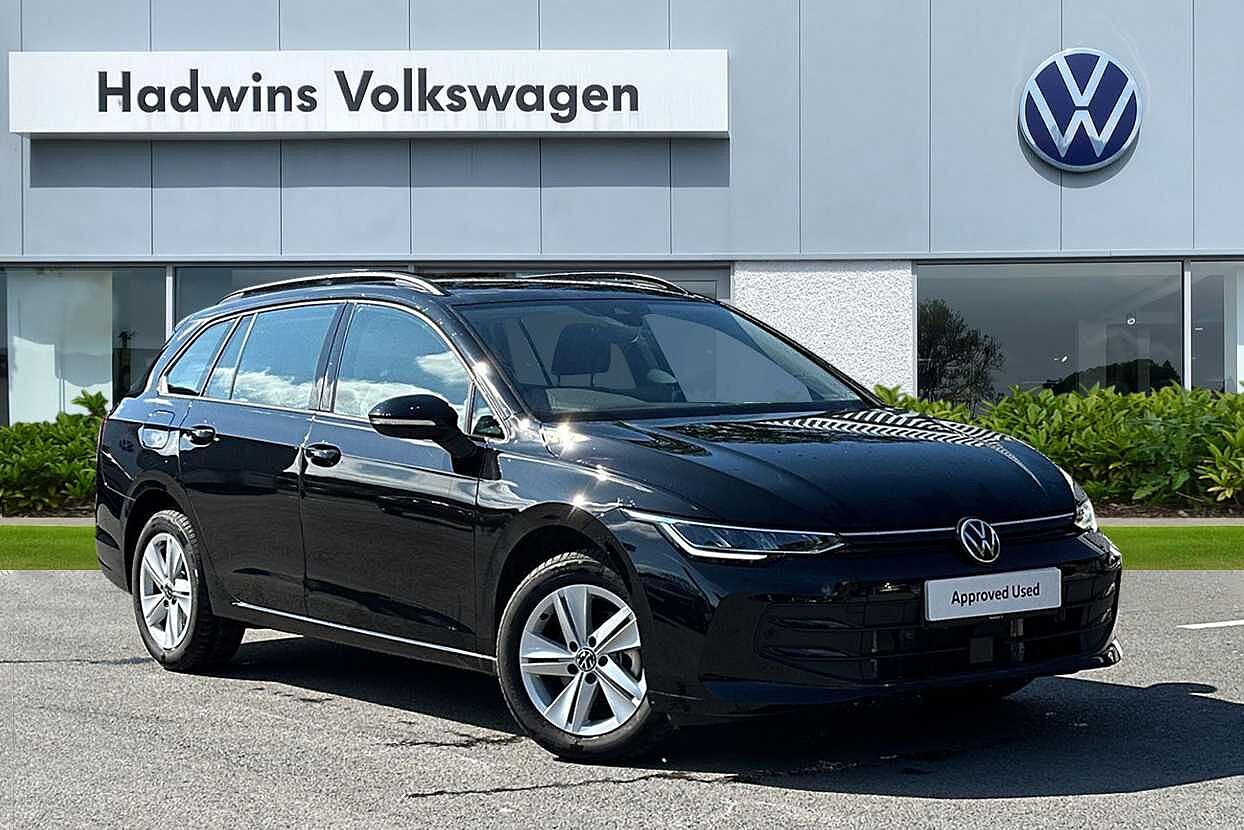 Main listing image - Volkswagen Golf Estate