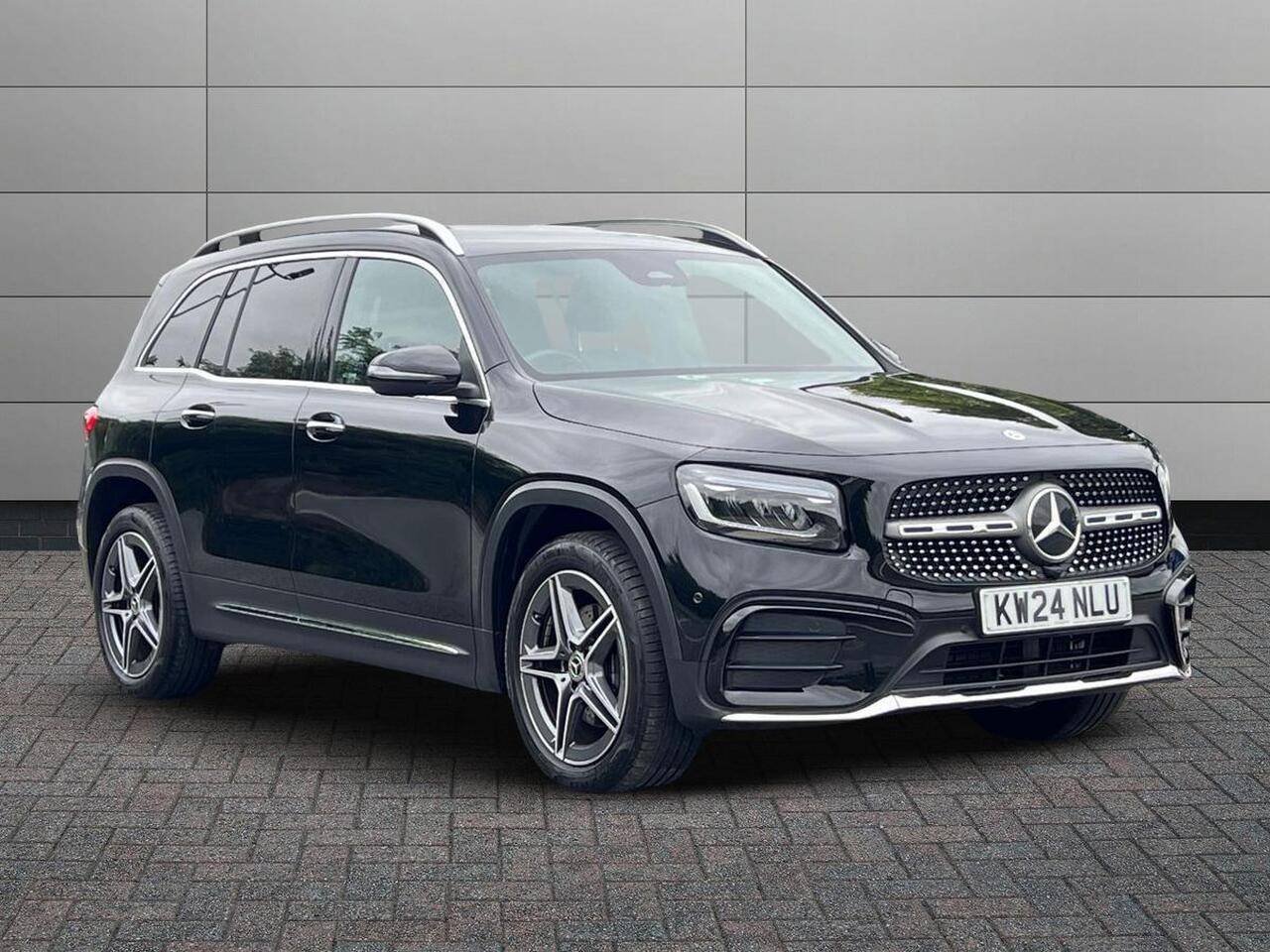 Main listing image - Mercedes-Benz GLB