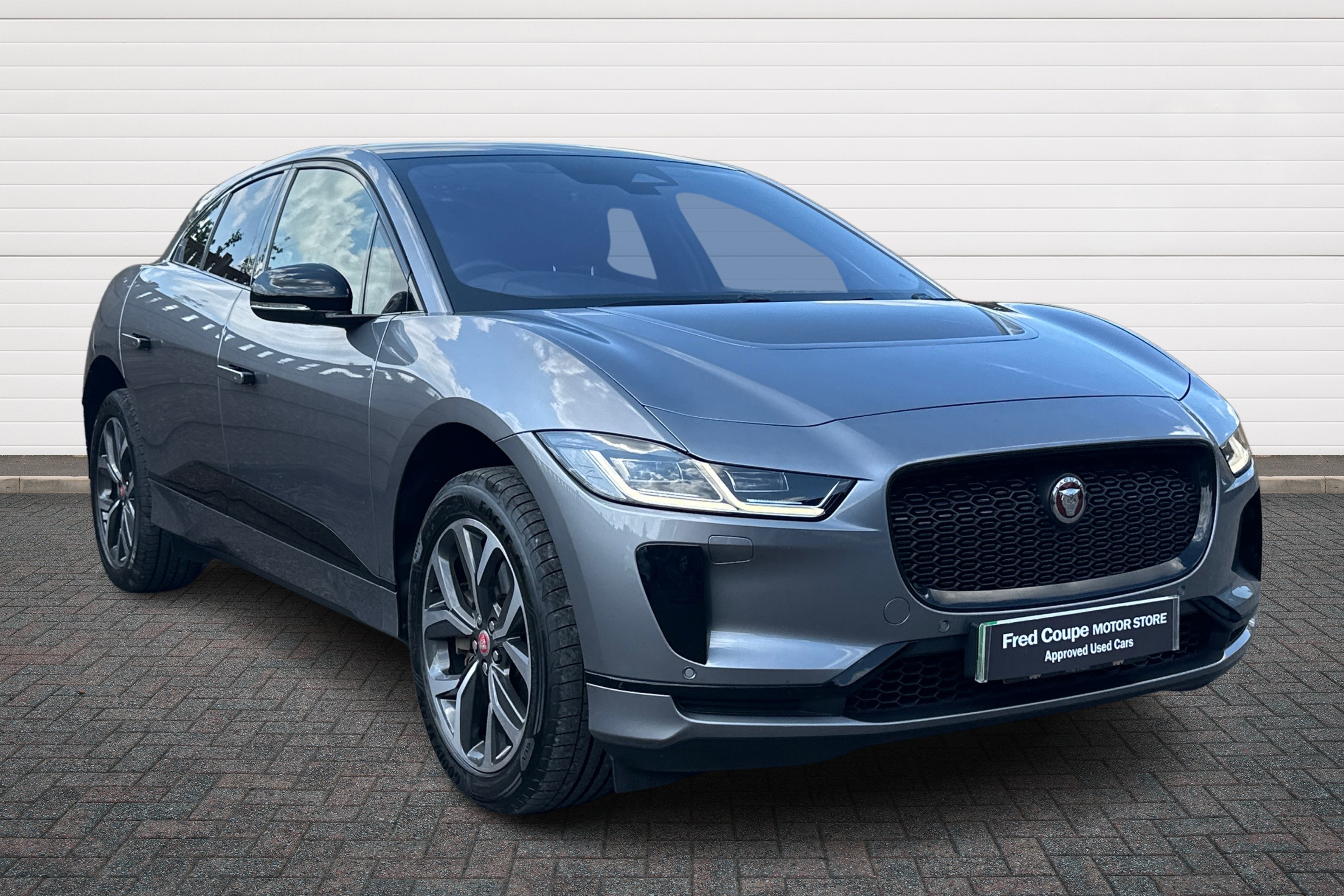 Main listing image - Jaguar I-Pace