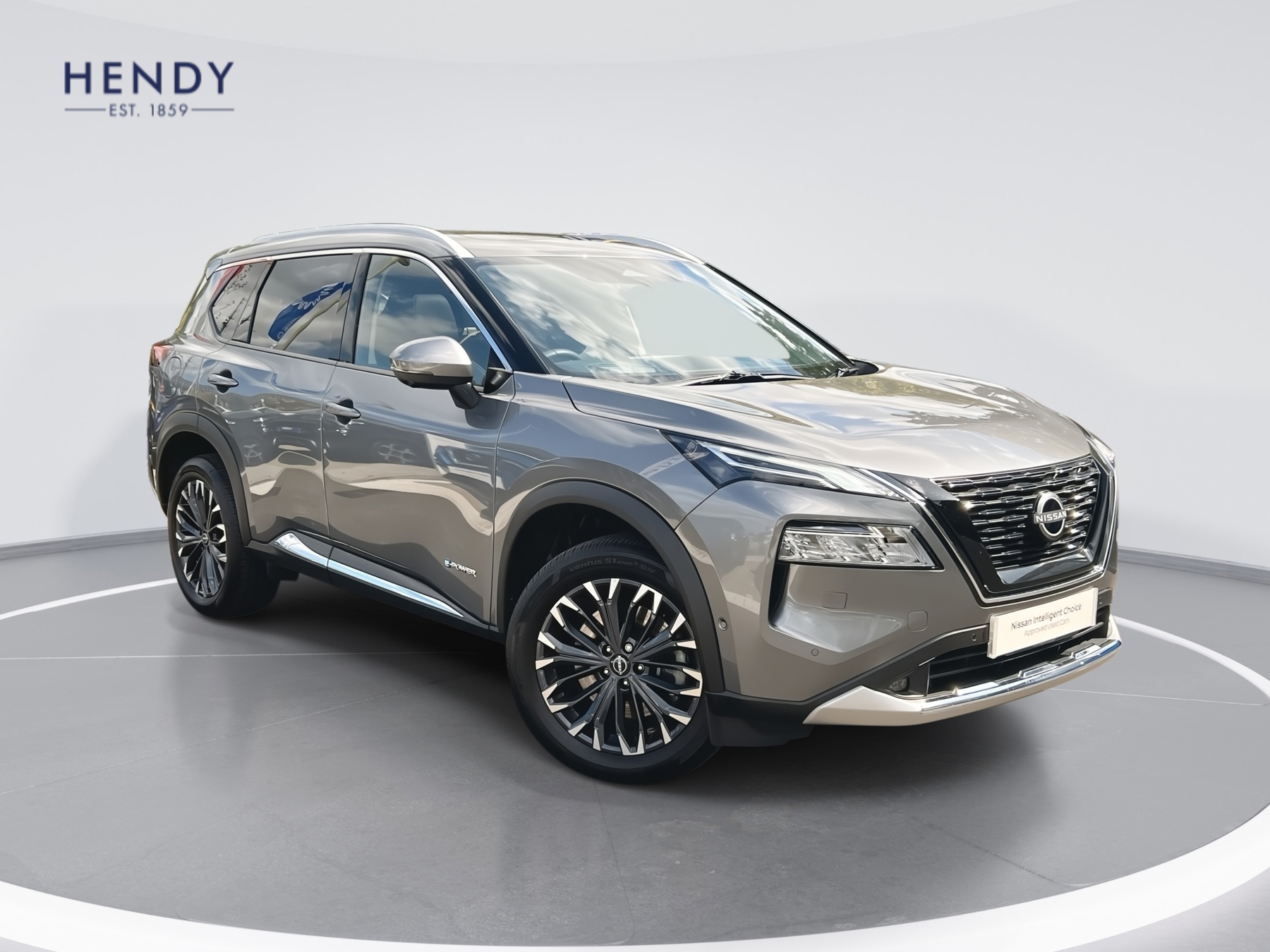 Main listing image - Nissan X-Trail