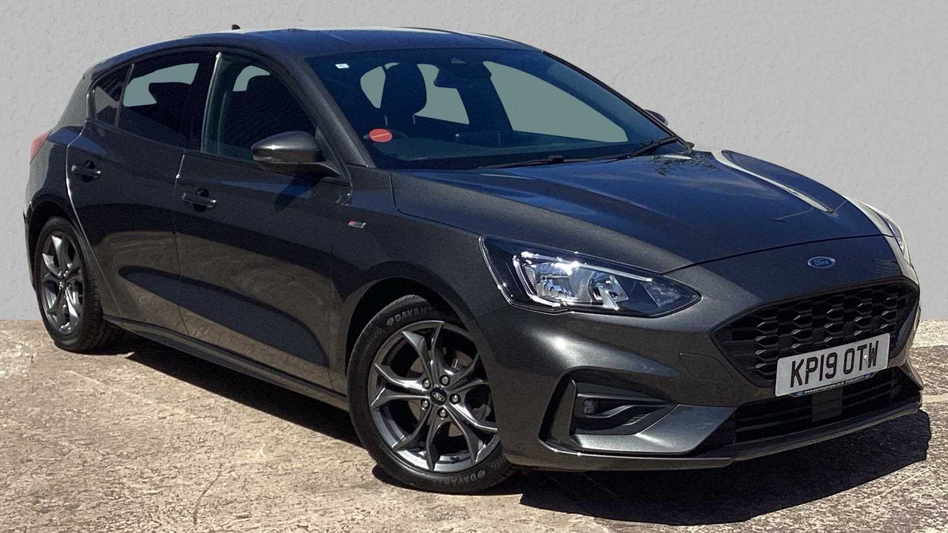 Main listing image - Ford Focus