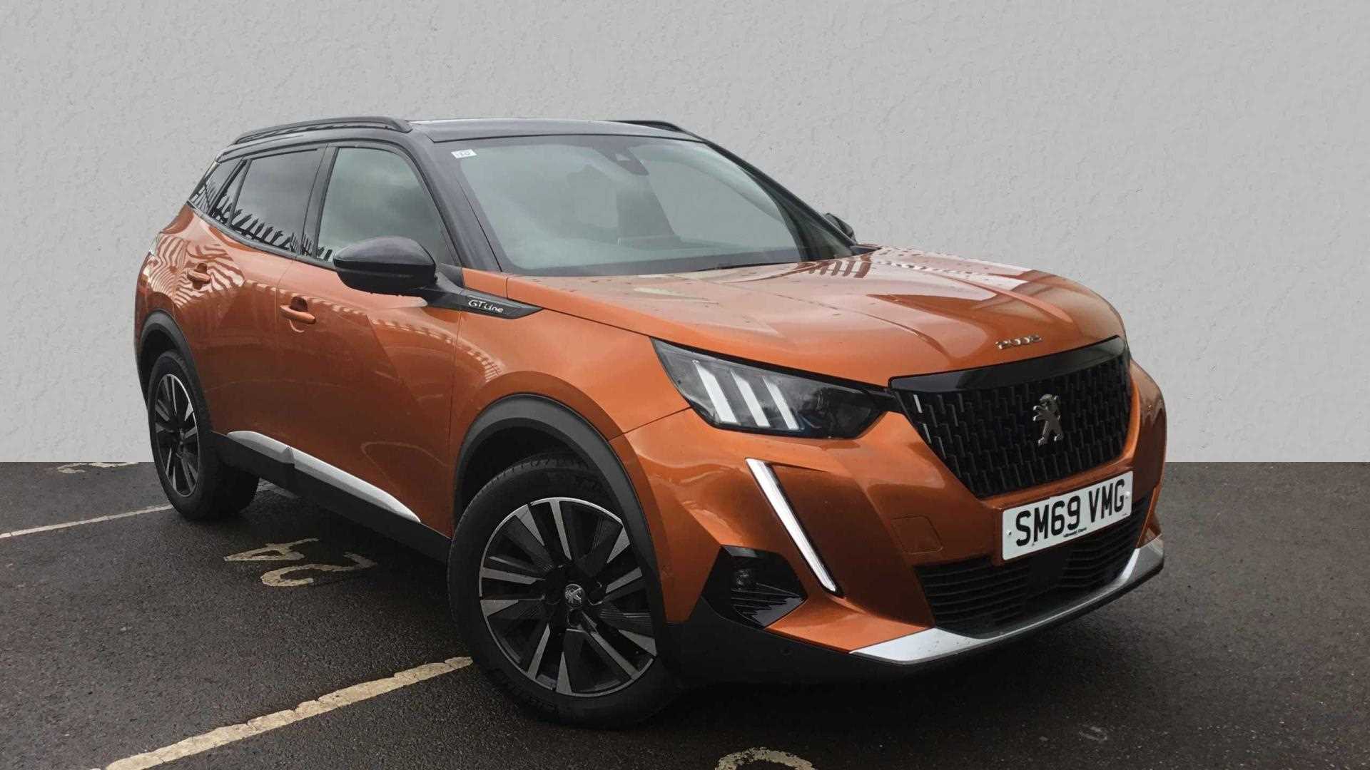 Main listing image - Peugeot 2008