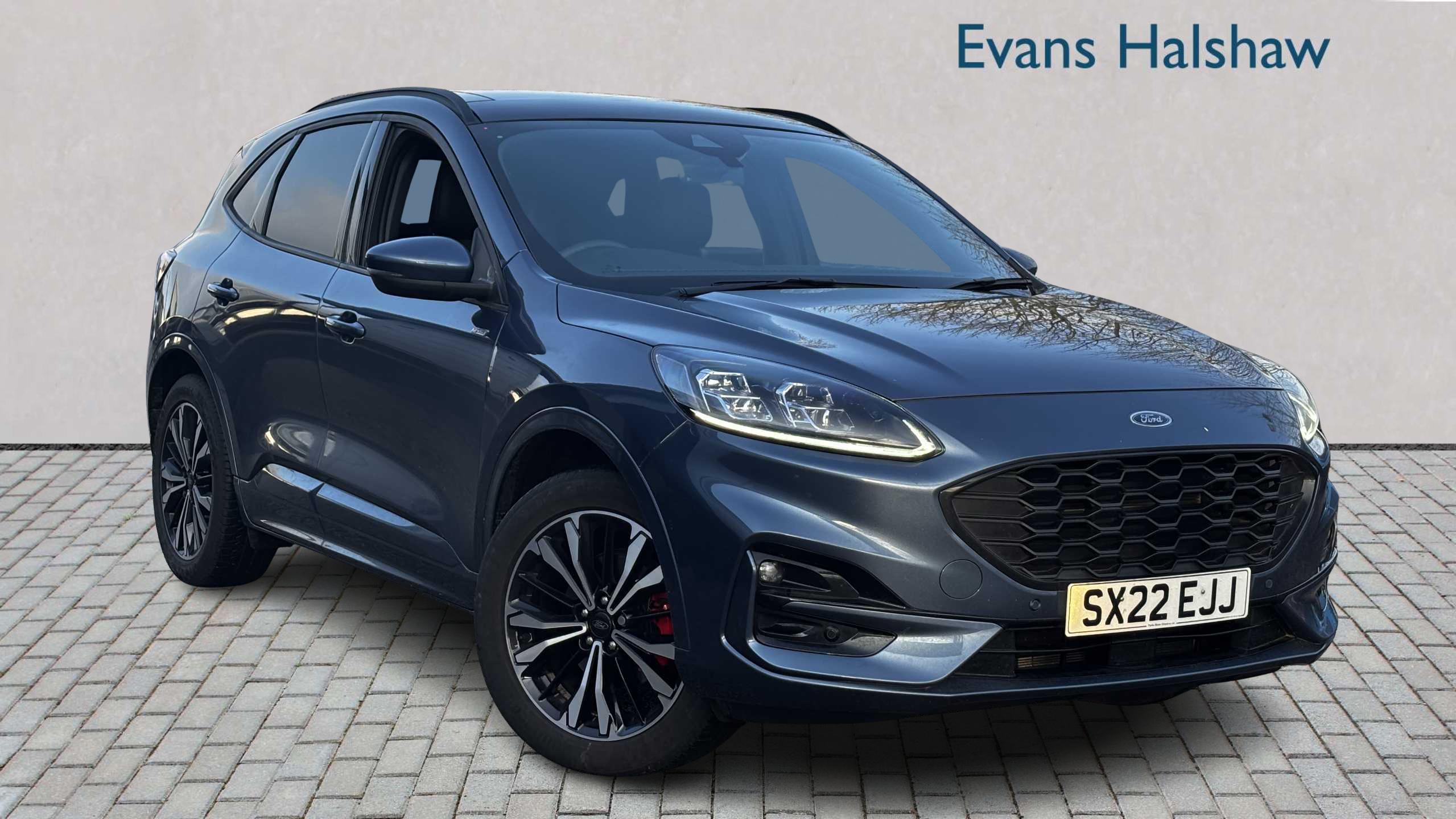 Main listing image - Ford Kuga