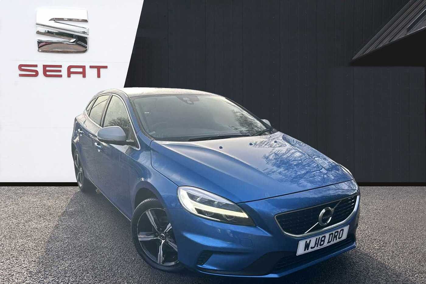 Main listing image - Volvo V40