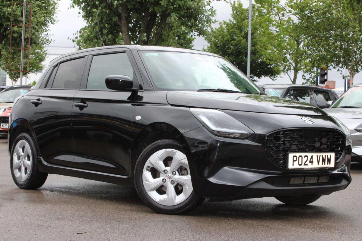 Main listing image - Suzuki Swift