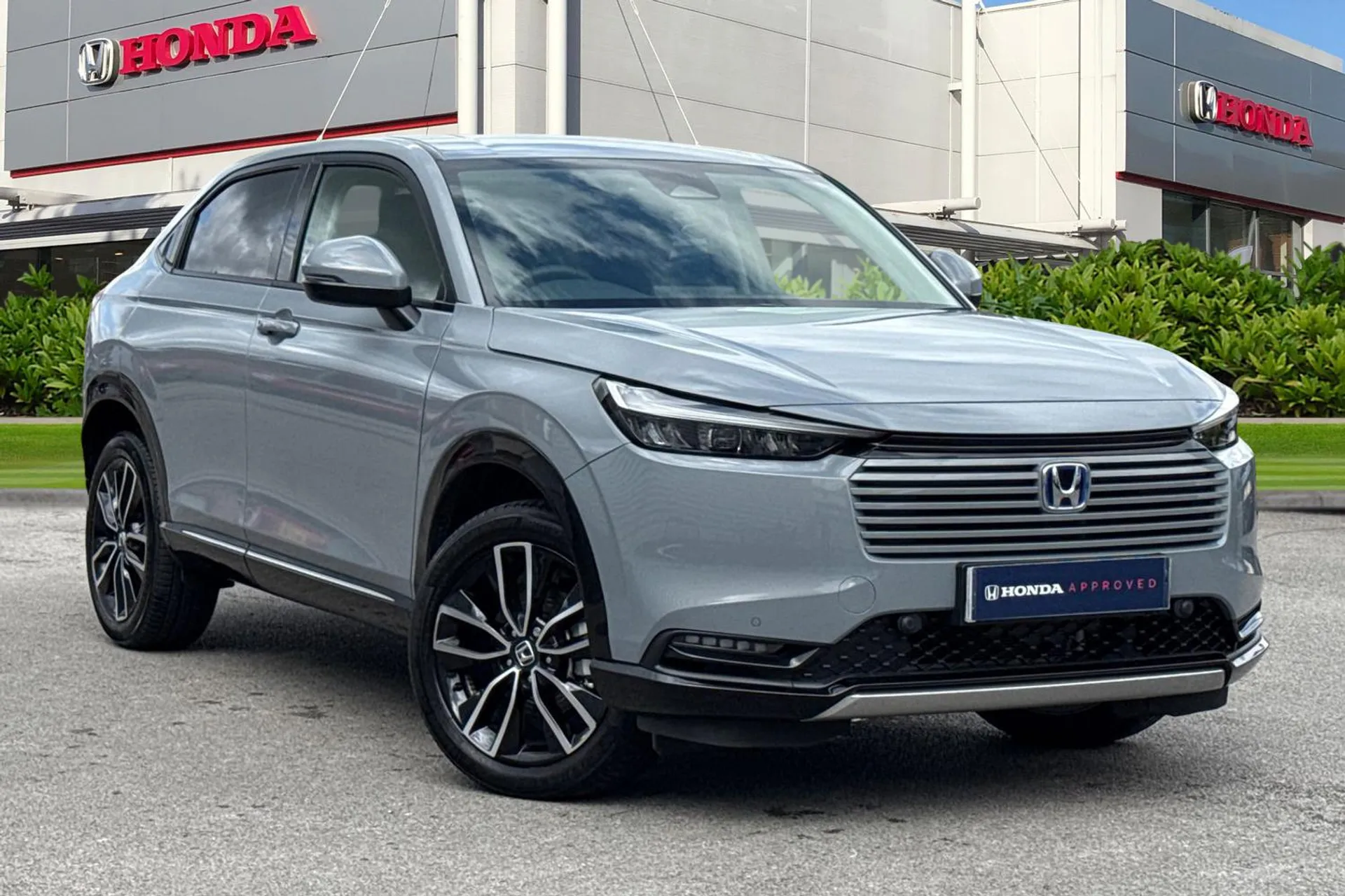 Main listing image - Honda HR-V