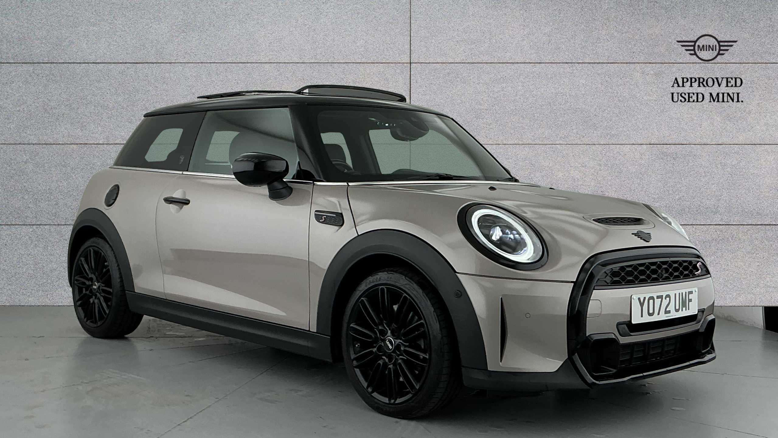 Main listing image - MINI Hatchback
