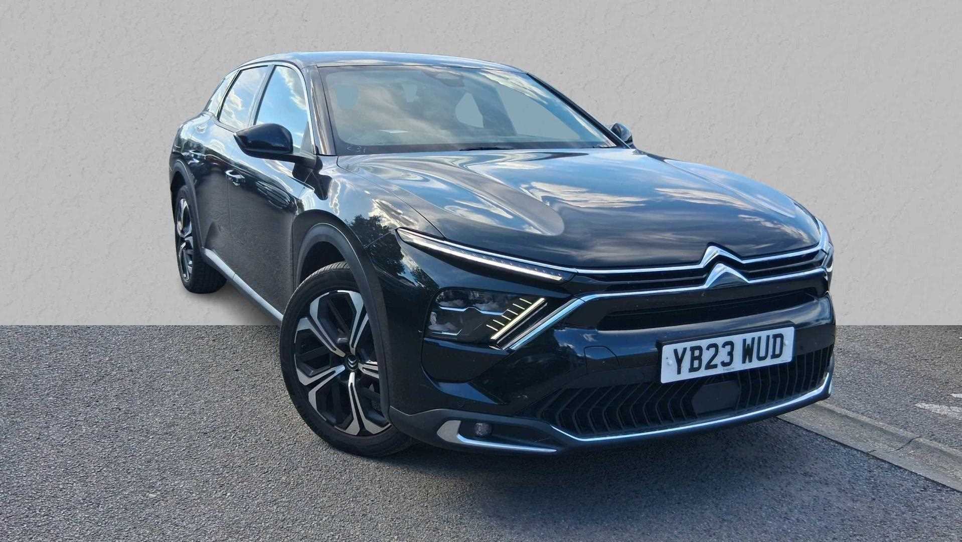 Main listing image - Citroen C5 X